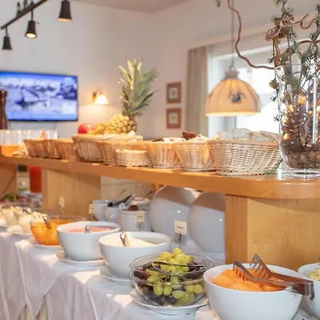 Pinzgauer Hof Ξενοδοχείο